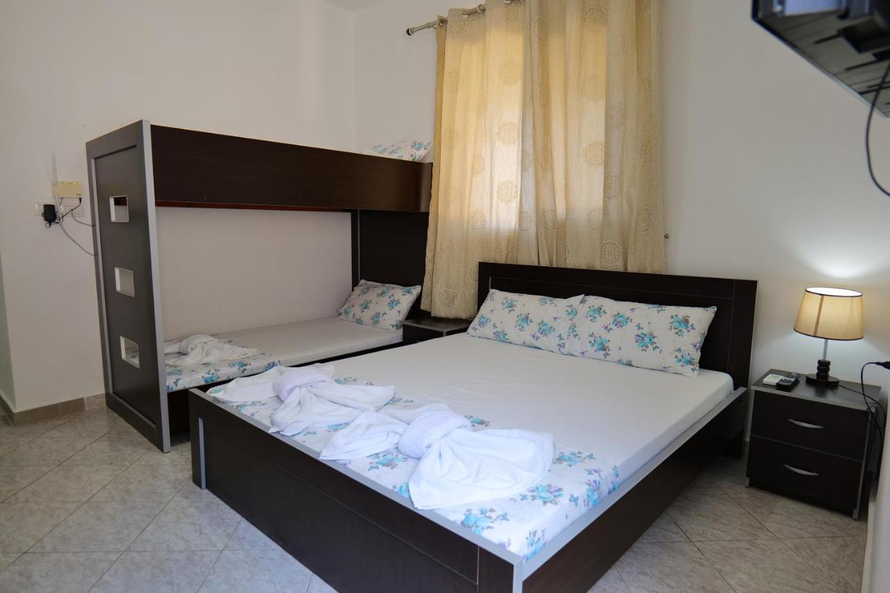Hotel Panorama Piqeras المظهر الخارجي الصورة