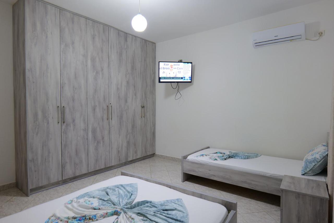 Hotel Panorama Piqeras المظهر الخارجي الصورة