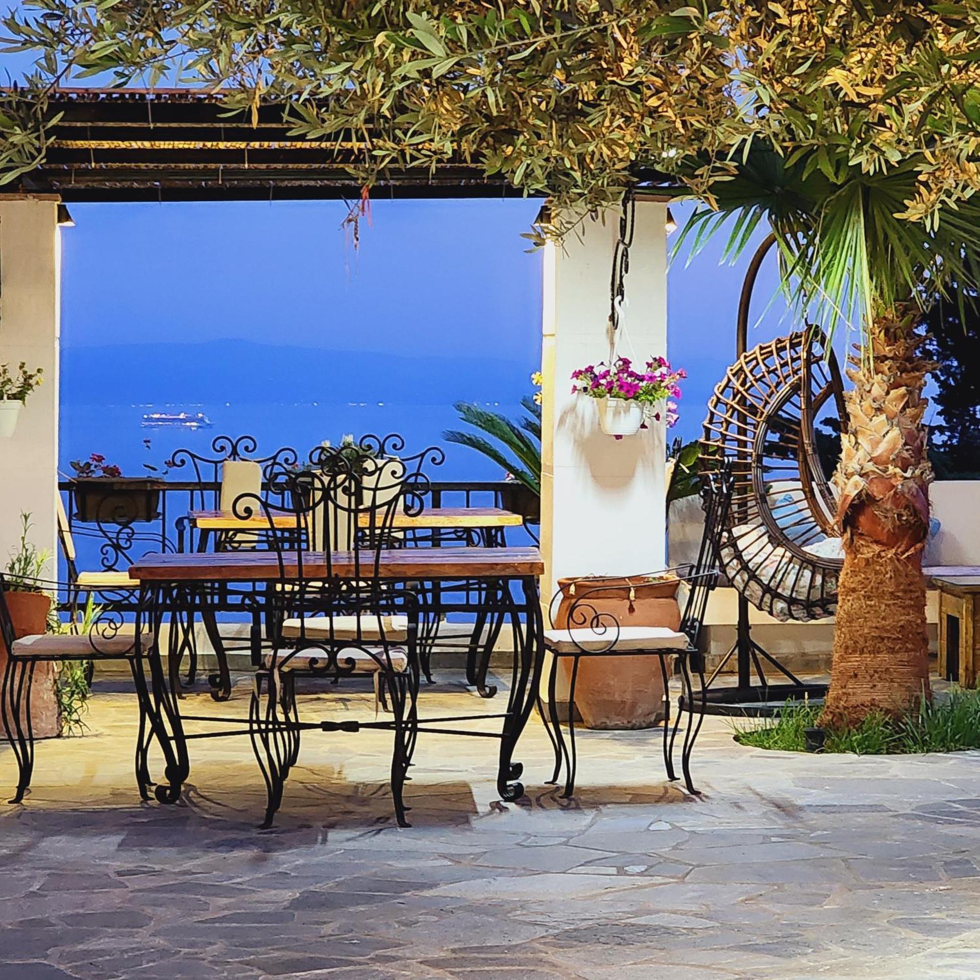 Hotel Panorama Piqeras المظهر الخارجي الصورة